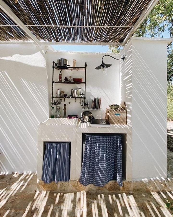 Fikus - The Apulian B&B Ceglie Messapica Exterior foto